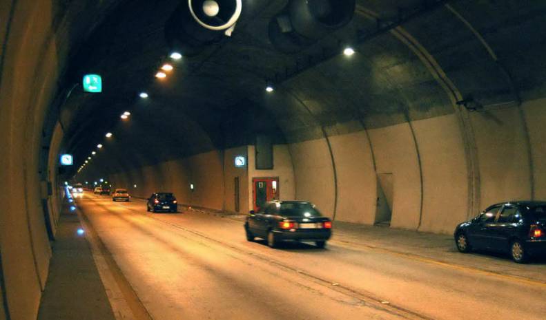  Sanira se tunel Sozina